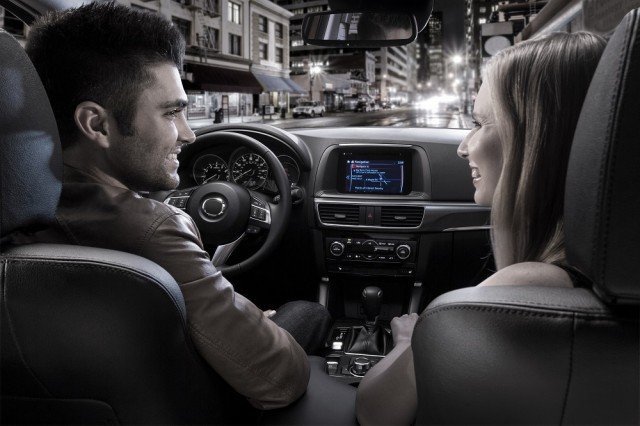 Президентът: Автомобилният сектор в България расте много бързо