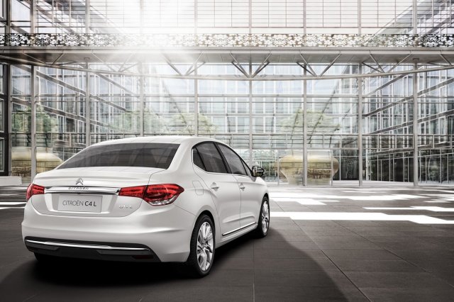 Два нови седана от Citroen