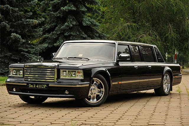 ЗИЛ показа новата президентска лимузина