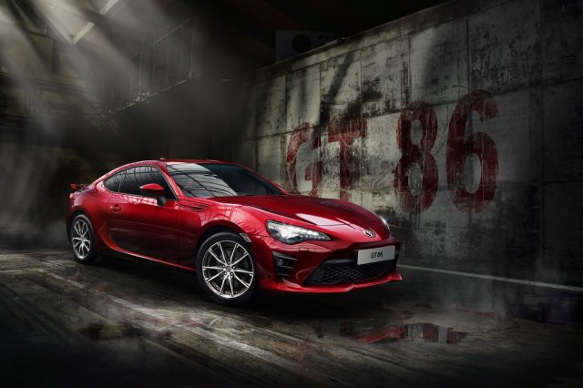Новата GT86 идва с пистов режим