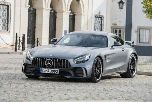 650 коня за най-мощния Mercedes-AMG GT
