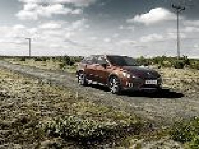 Специална серия на Peugeot 508 RXH беше разпродадена