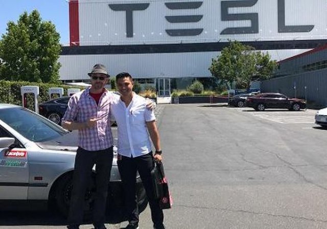 Електромобил за 13 000 долара предизвиква Tesla