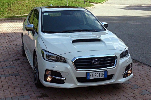 Subaru Levorg не се съобразява с тенденциите