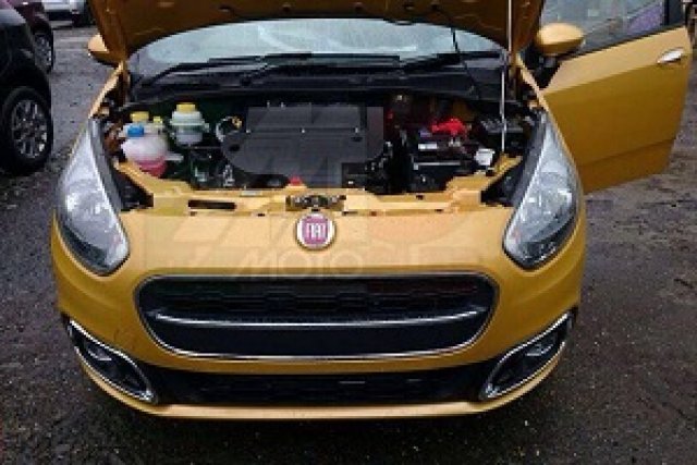 Първи снимки на обновеното Punto