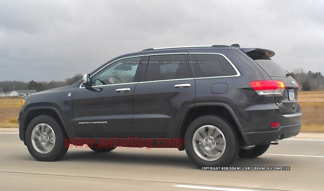 Новият Jeep Grand Cherokee без камуфлаж