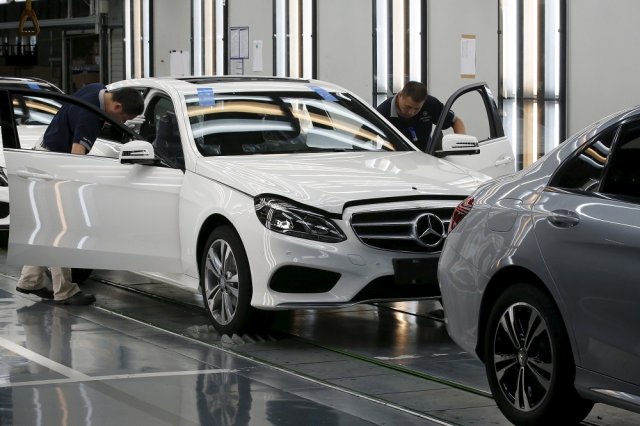 Mercedes-Benz иска завод в Румъния