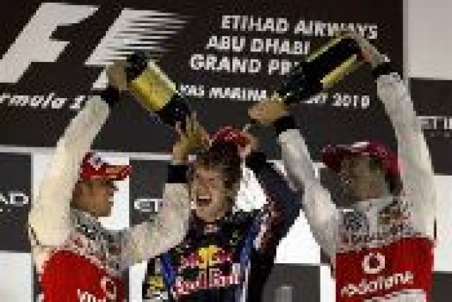 Фетел е шампион във Формула 1