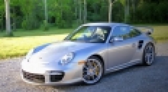 Switzer и 9ff доработиха Porsche 997 GT2