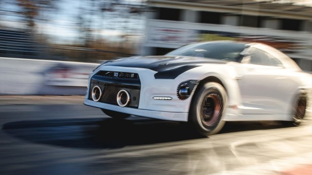 Nissan GT-R с 2500 коня счупи рекорда на четвърт миля