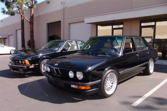 Редки M-модели се предлагат за по $160 000