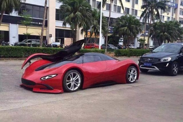 Електромобил, който развива 30 км/час