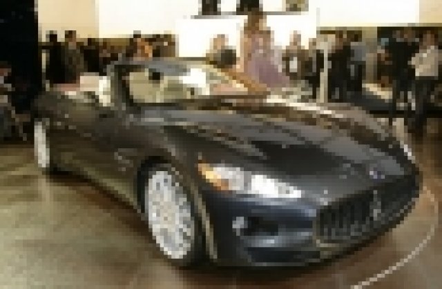 Maserati пуска в продажба GranCabrio