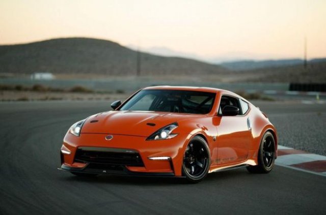 Nissan 370Z смени атмосферния мотор