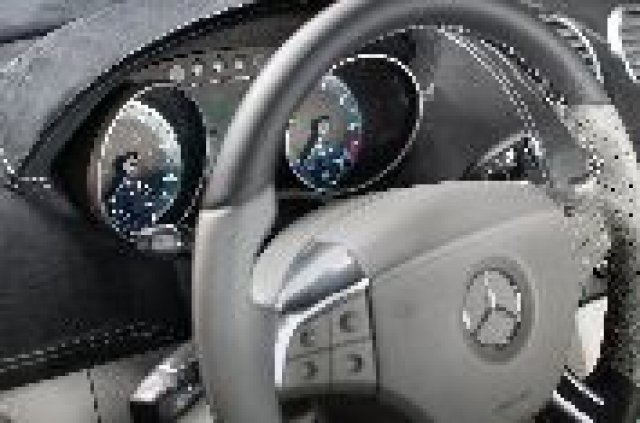 Mercedes ML с български почерк