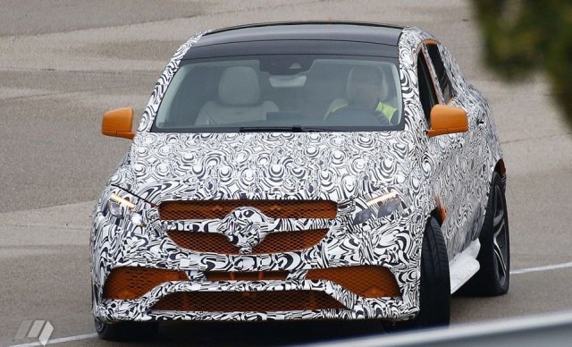 Mercedes тества топ версията на ML Coupe