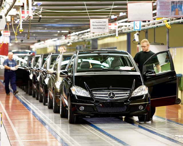 Daimler търси китайски инвеститор