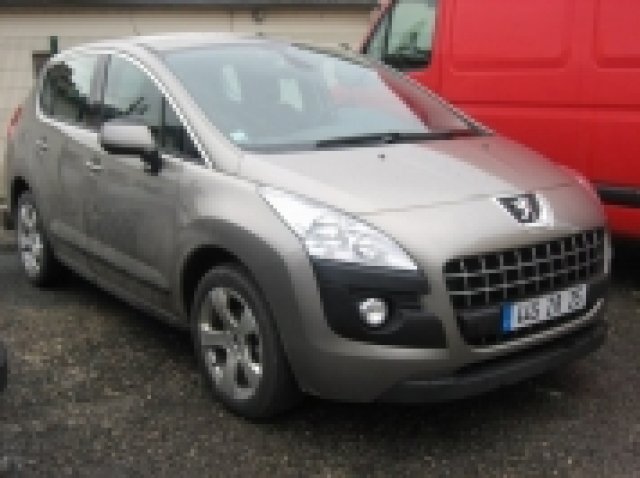 Кросоувърът Peugeot 3008 вече е готов