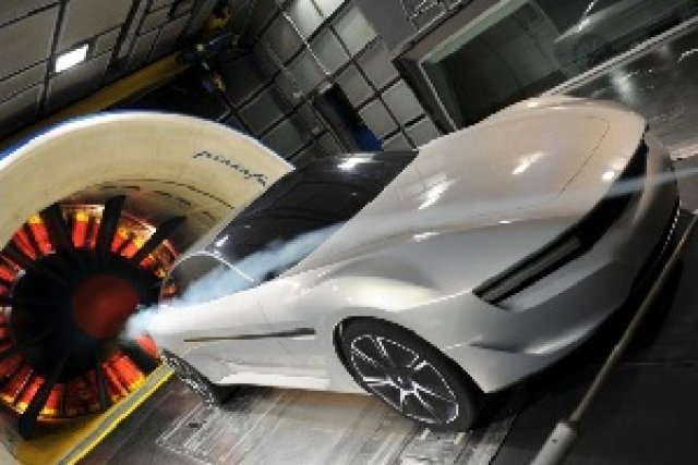 Хибридът на Pininfarina тръгва в серия и ще струва 1 млн. евро