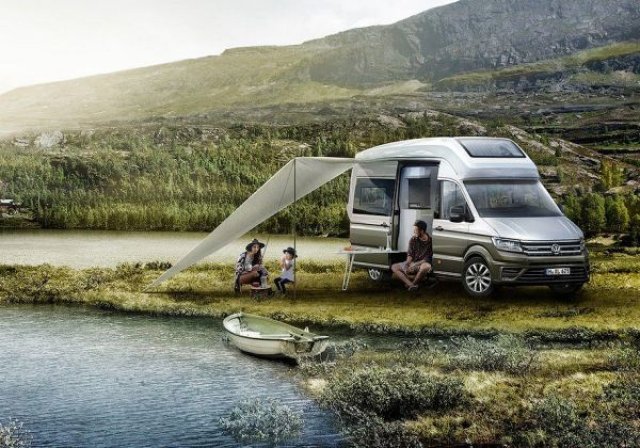 Volkswagen превърна Crafter в двуетажен дом на колела