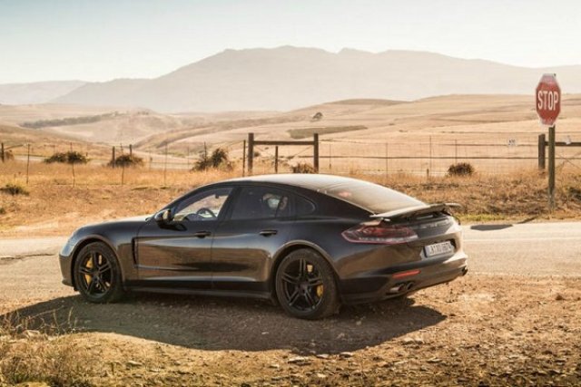 Дизел с 3 турбини за новото Porsche Panamera