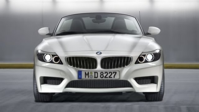 BMW замразява проекта за компактаен роудстър