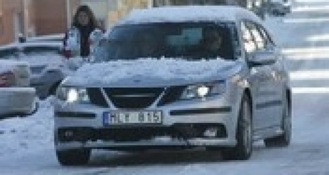 Последни тестове за модернизирания Saab 9-3.