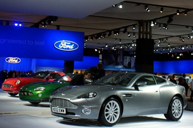 Колекция коли на Джеймс Бонд излезе на пазара