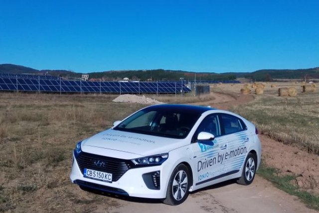 Генно инженерство: тестваме новия Hyundai Ioniq PHEV