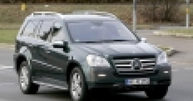 Mercedes готви модернизация за GL