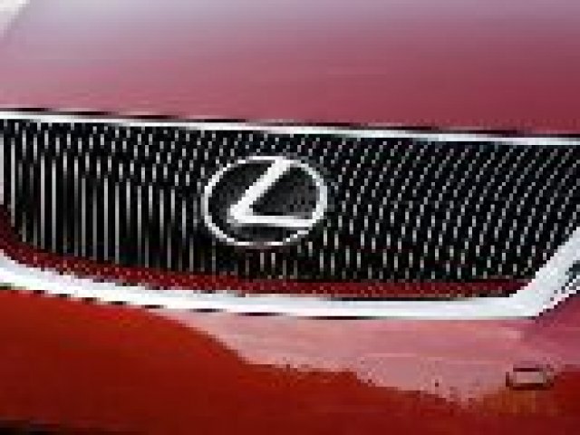 В Ню Йорк ще видим „бъдещето на Lexus”