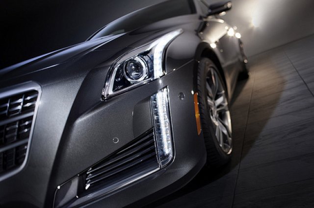 Първи снимки на новия Cadillac CTS