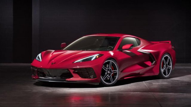 Chevrolet губи по 20 000 долара от всеки базов Corvette 