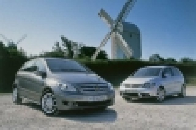 Употребявани автомобили: Mercedes-Benz B180 CDI vs Golf Plus GT TDI