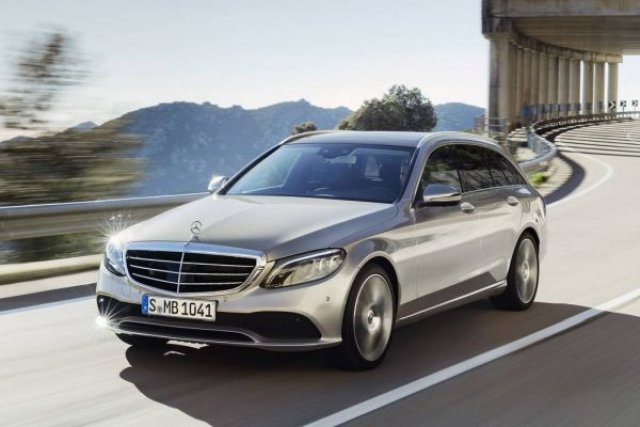 Над 600 000 коли на Mercedes са под подозрение за измама