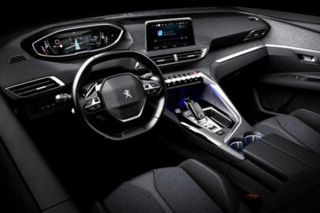Дигитален салон за новото Peugeot 3008