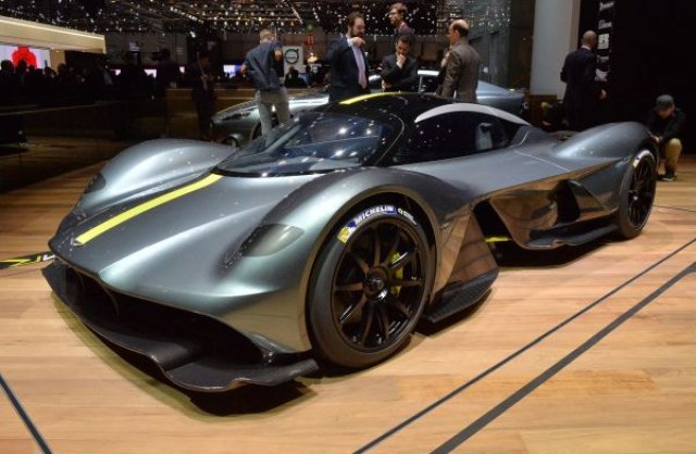 Aston Martin обяви война на спекулантите