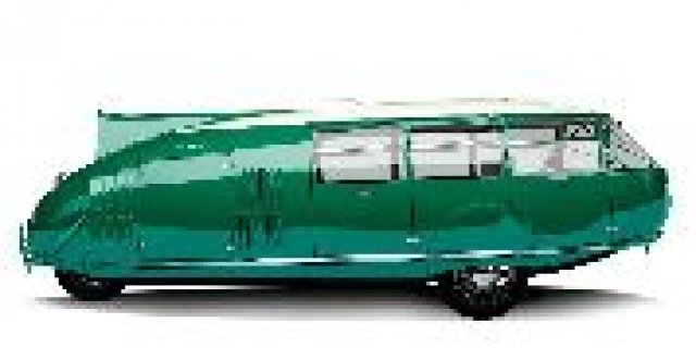 С подводница по улиците