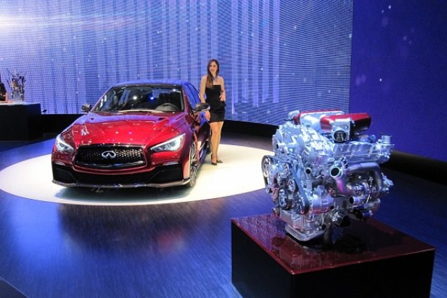 GT-R-ът на Infiniti е вече официален проект