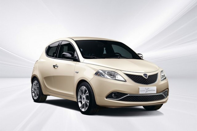 Lancia напомни за същестуването си