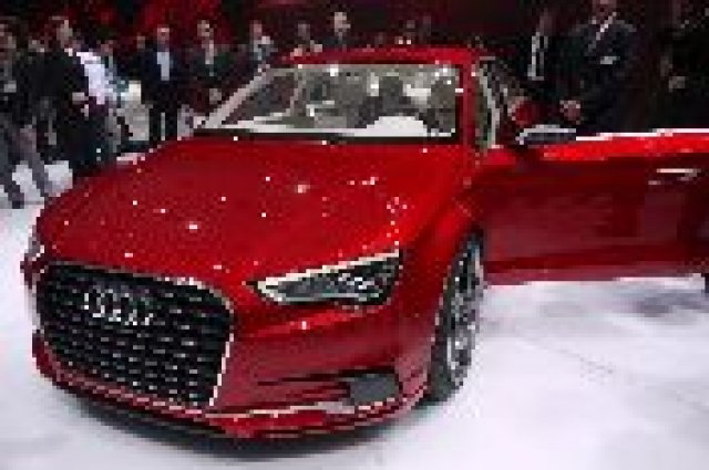 Първи снимки от Audi A3 седан