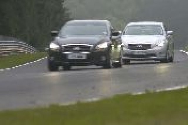 Фетел или Уебър?