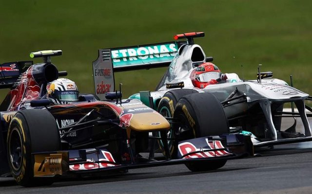 F1: Три слуха преди Коледа