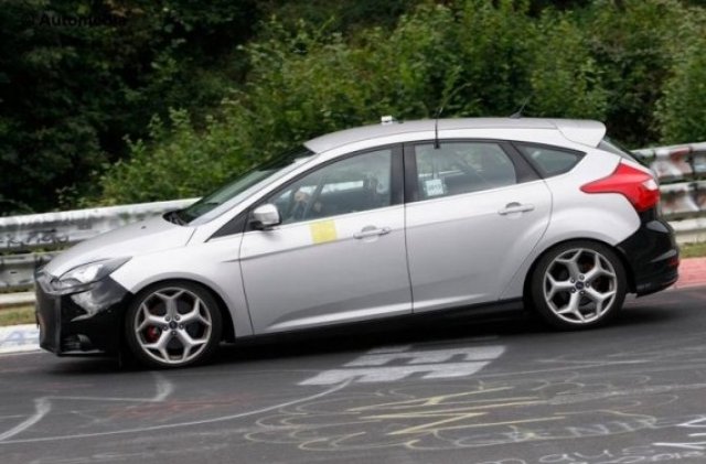 Ford Focus RS - 330 к.с. на предната ос