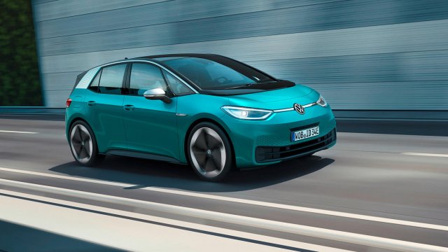 Първият Volkswagen ID.3 ще струва колкото Golf