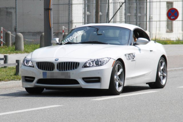 BMW Z4 и във версия M от догодина