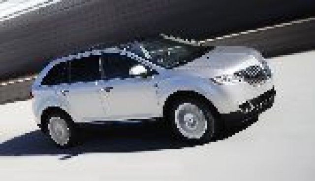 Ford се опитва да вдигне Lincoln 