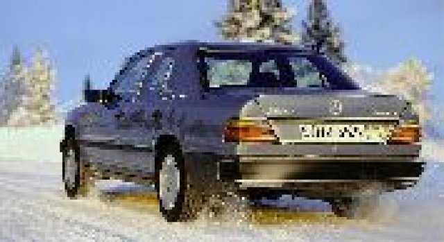 25 години 4MATIC, ASD и ASR от Mercedes