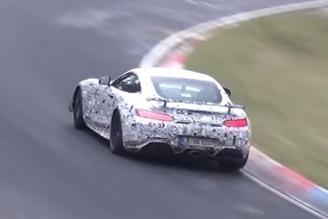Най-злият Mercedes-AMG GT стъпи на