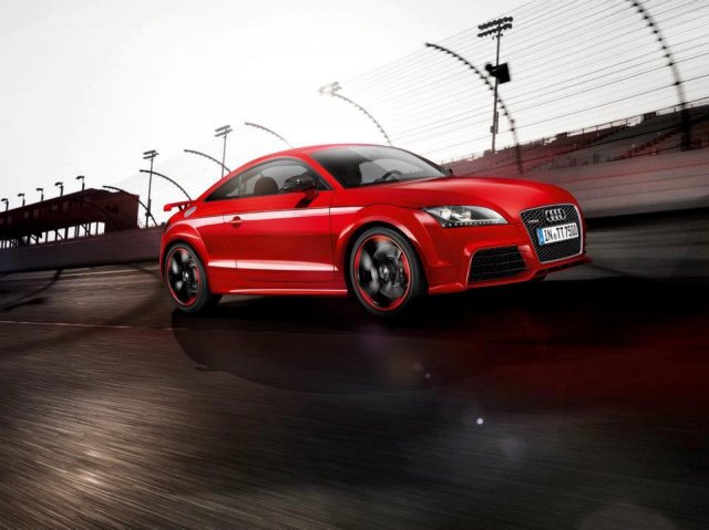 Audi показа TT RS plus